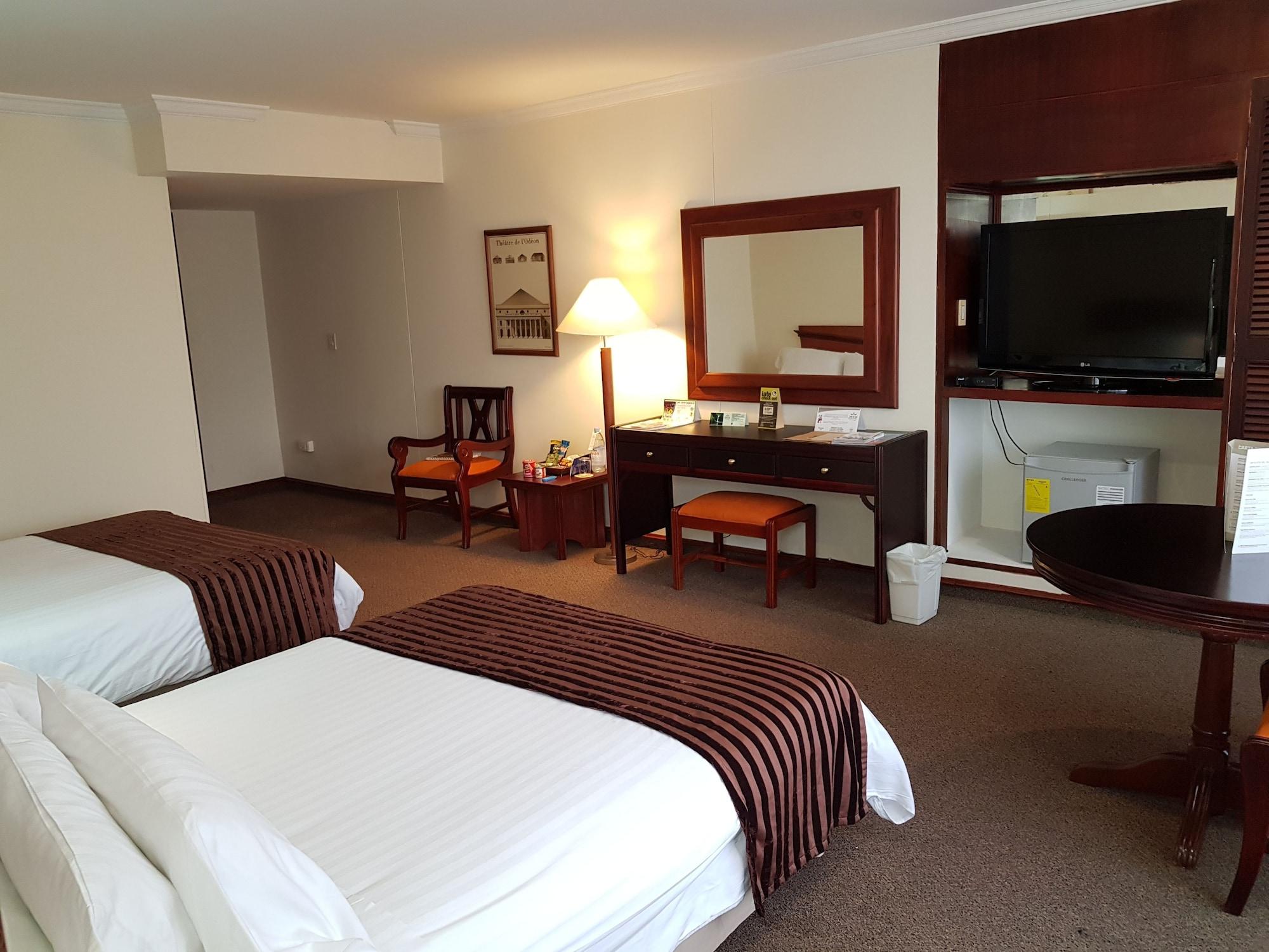 Torre De Cali Plaza Hotel Ngoại thất bức ảnh